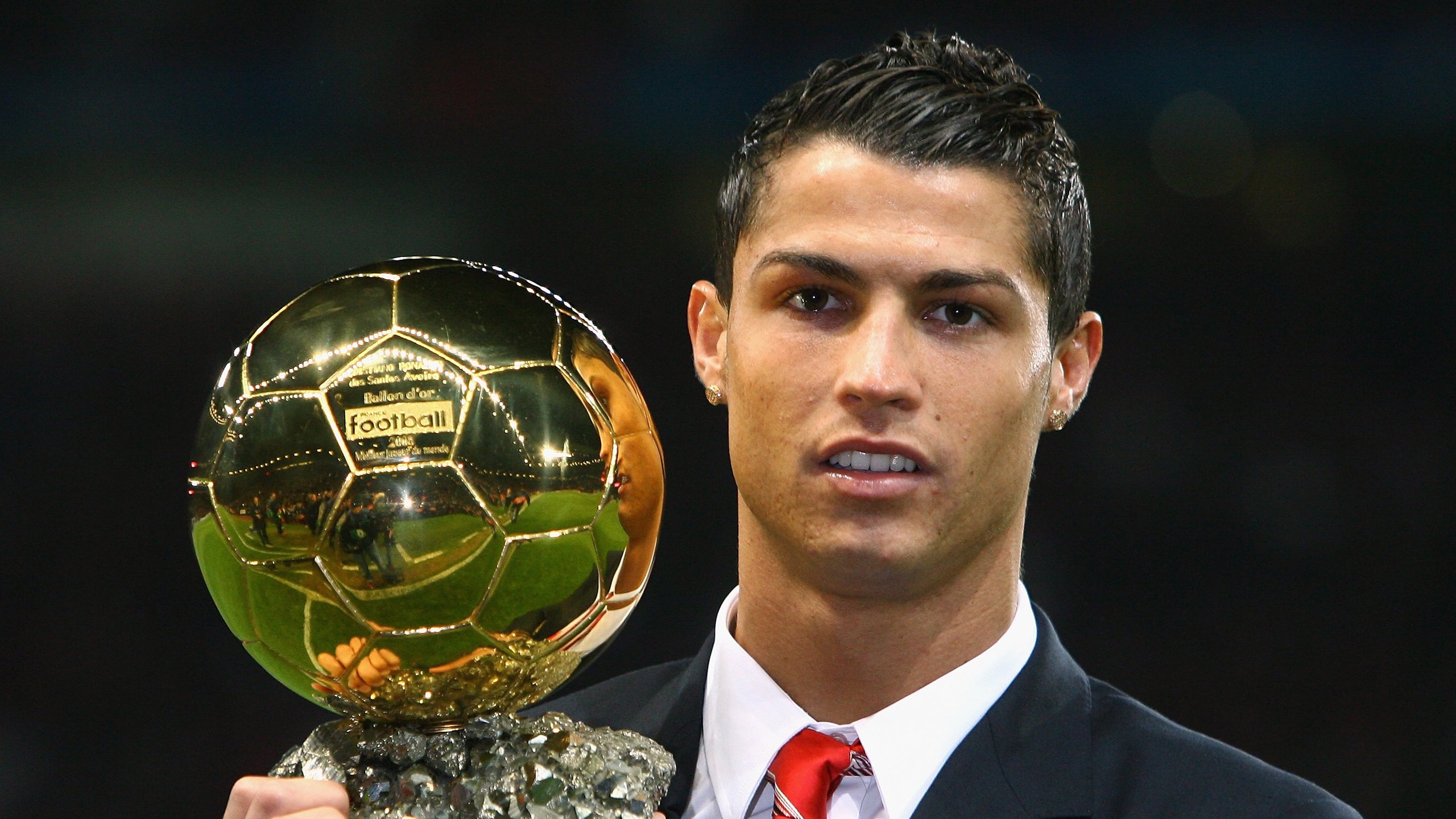 PSG青训新星表现亮眼，未来可期，psg战队人员名单